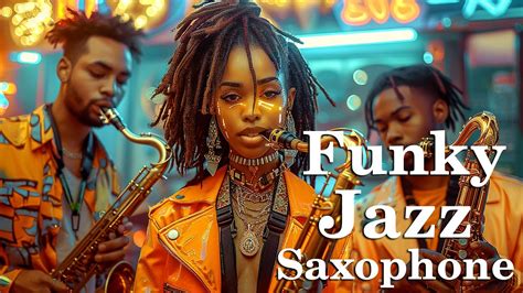 “Just Fine” - Một bản tình ca R&B đầy mê hoặc với giai điệu soul nồng nàn và nhịp trống funky lôi cuốn